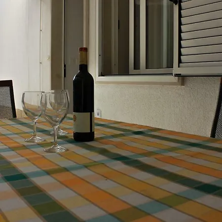 Pino Apartman