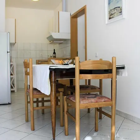 Pino Apartment